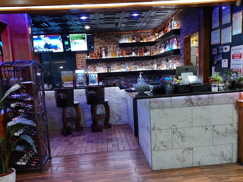 LA ARANDINA COCINA & CANTINA interior