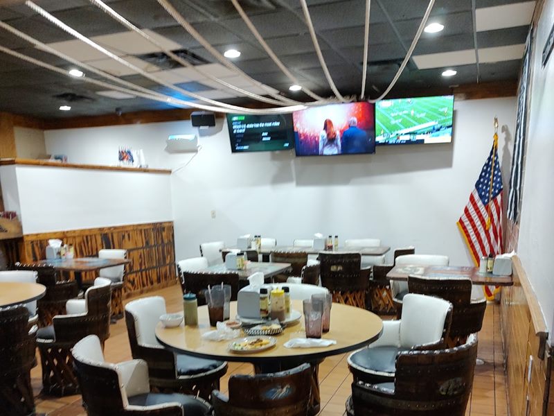 LA ARANDINA COCINA & CANTINA interior